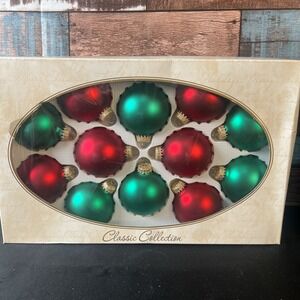 Vtg SHINY BRIGHT Set of 12 Glass Red & Green Christmas Ornaments  2.5" Round USA